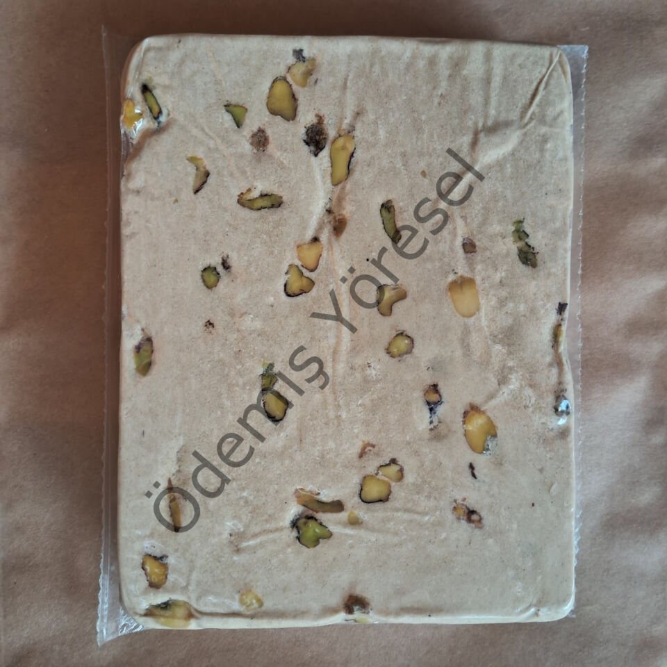 Antep Fıstıklı Kesme Helva 500g