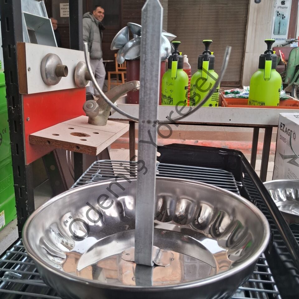 Tenekede Tavuk Aparatı