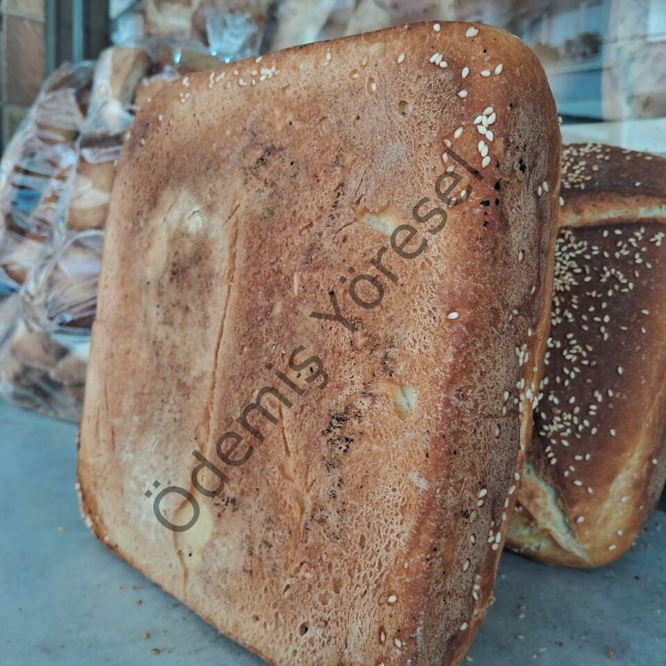 Kahrat Ekmeği 900g