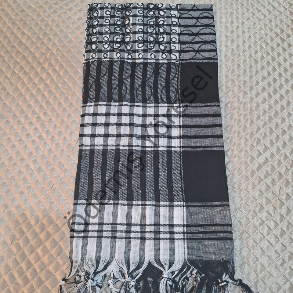 Hafif İşlemeli Puşi